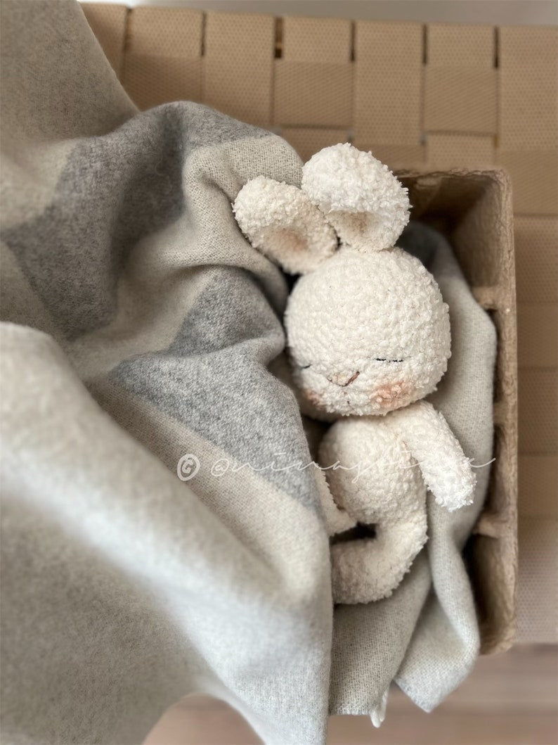 Baby Cake Bunny Crochet Pattern