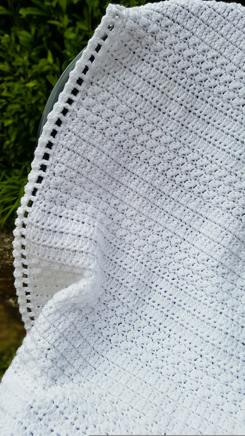Sweet Little Baby Blanket Crochet Pattern