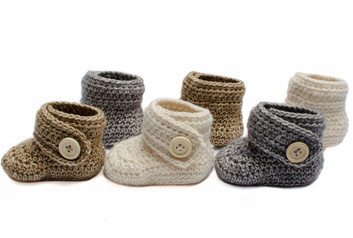 Baby booties Crochet pattern
