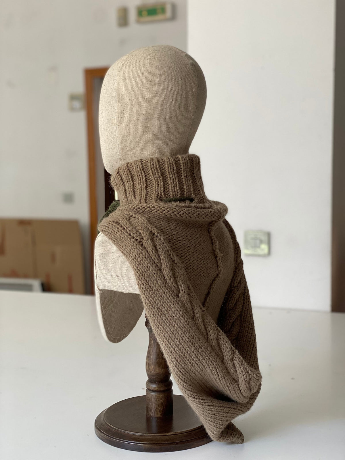 Magical hood knitting pattern