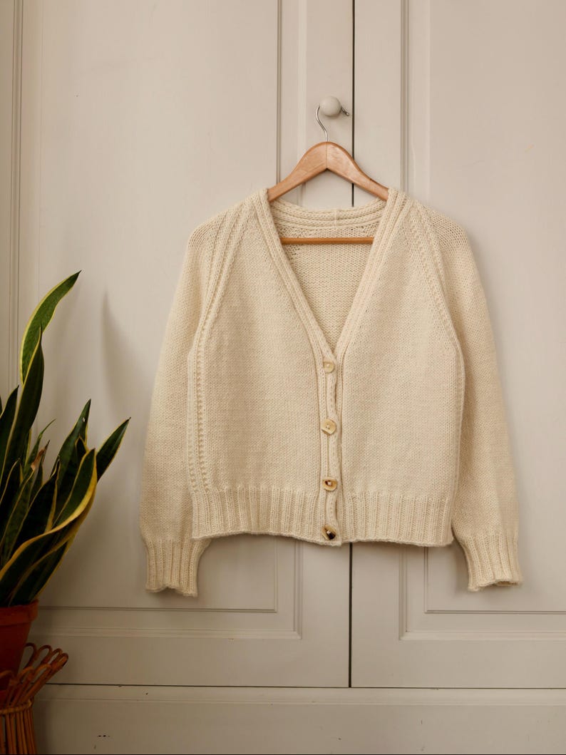 Mellow Mood Cardigan knitting pattern