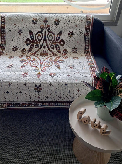 Floralicious Overlay Mosaic Crochet Blanket Pattern