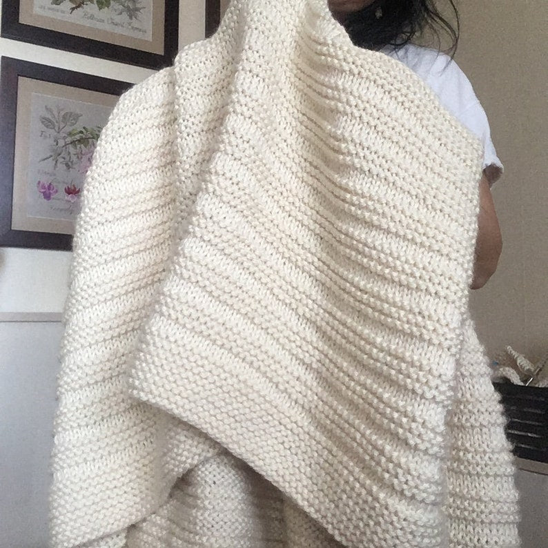 Blanket knitting pattern for many sizes