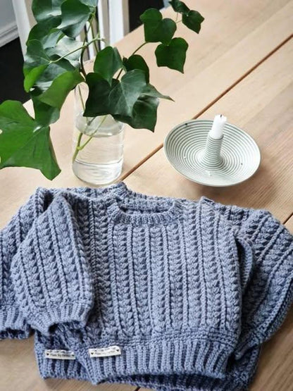 Lyckan Sweater Crochet Pattern