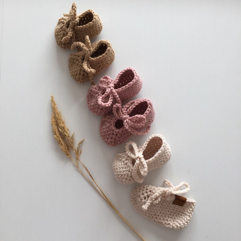 Maia Crochet Booties Pattern