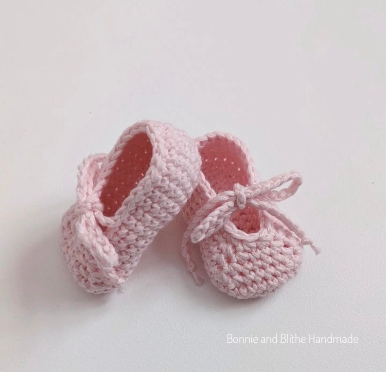Maia Crochet Booties Pattern
