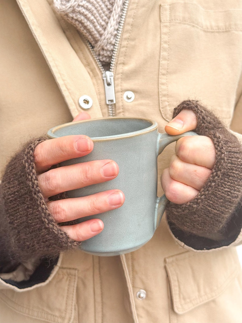 Knitted Fingerless Gloves Pattern