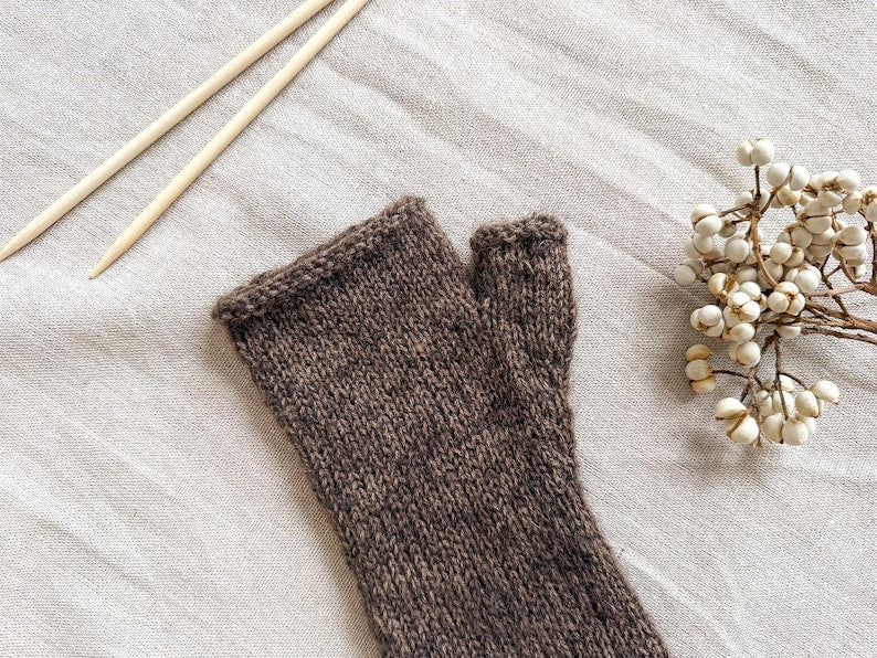 Knitted Fingerless Gloves Pattern