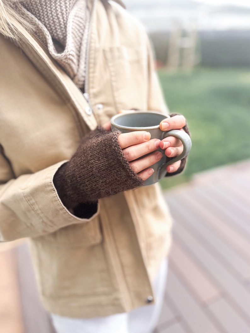 Knitted Fingerless Gloves Pattern