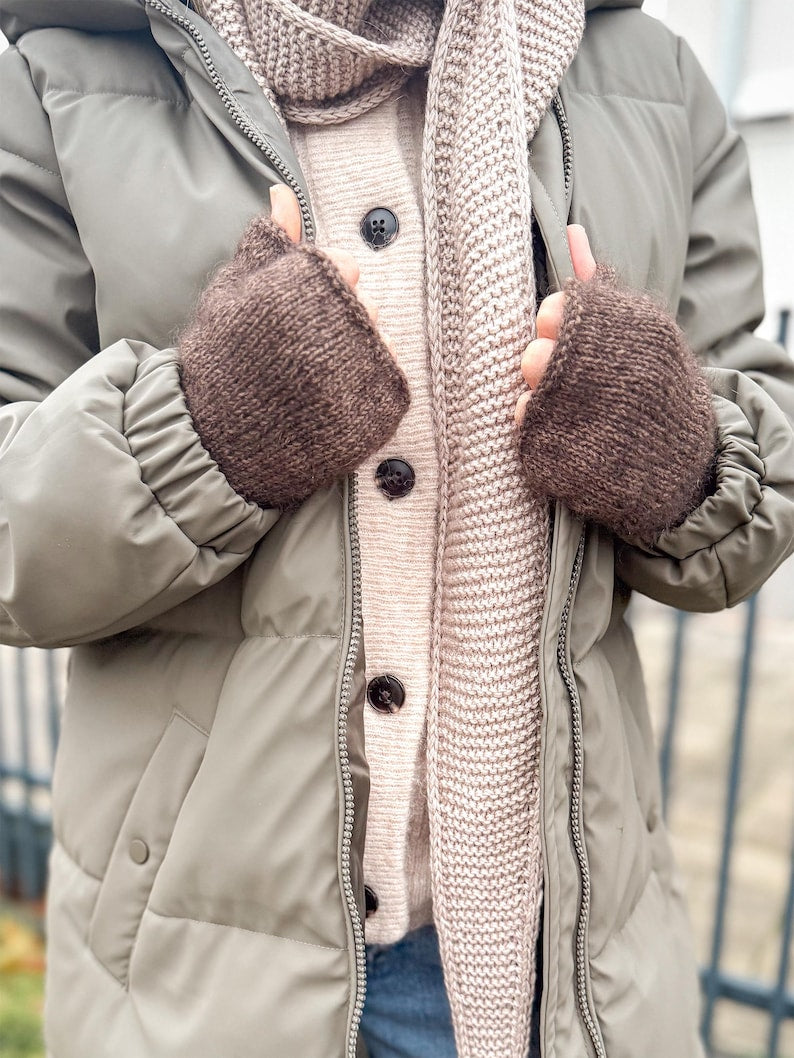 Knitted Fingerless Gloves Pattern