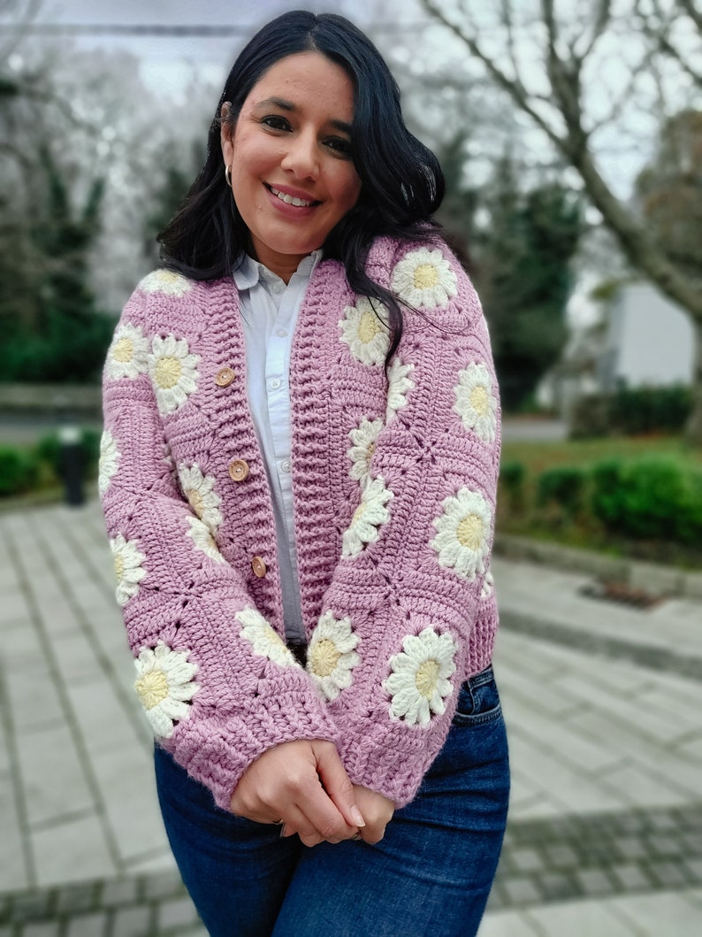 Daisy Granny Square Crochet Cardigan Pattern
