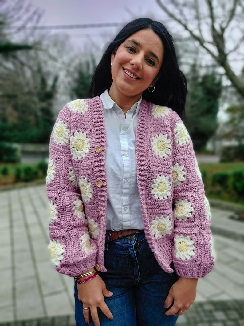 Daisy Granny Square Crochet Cardigan Pattern