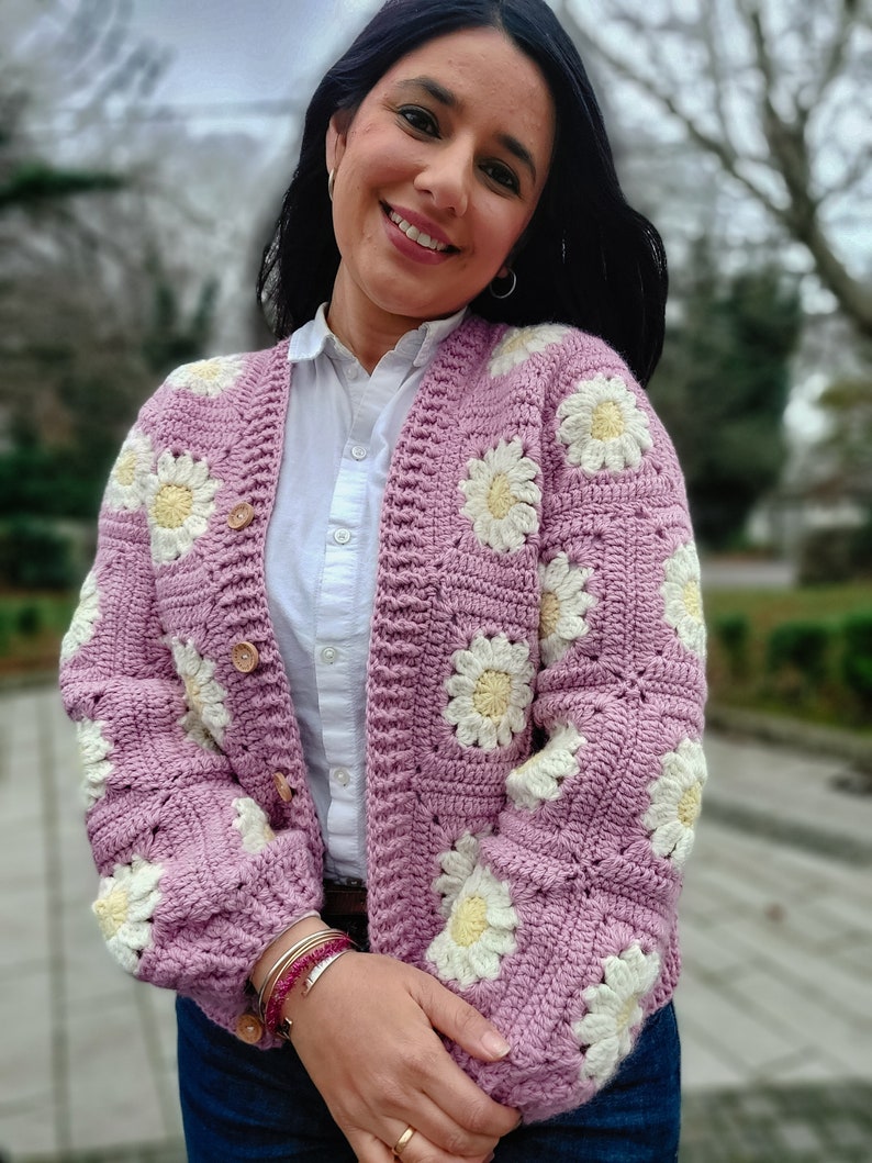 Daisy Granny Square Crochet Cardigan Pattern