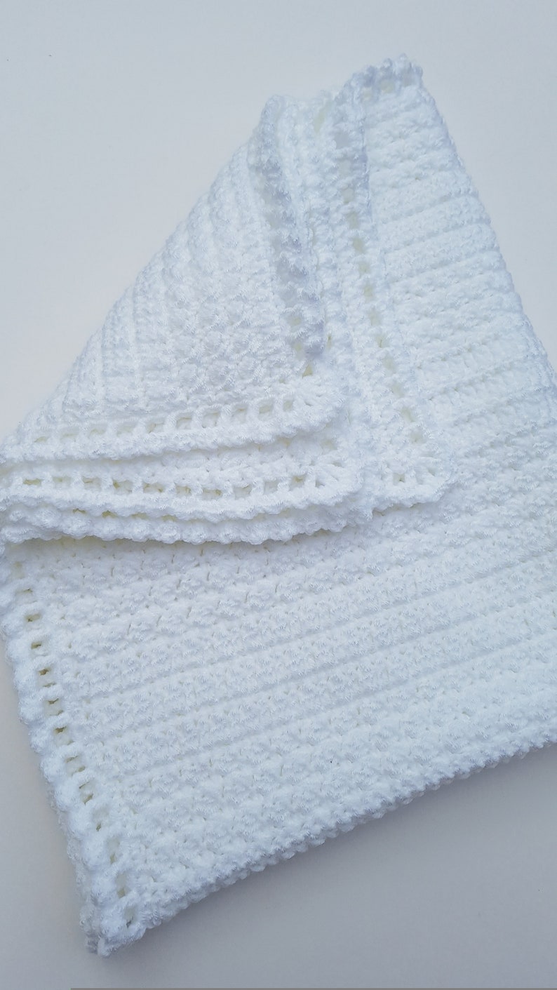 Sweet Little Baby Blanket Crochet Pattern