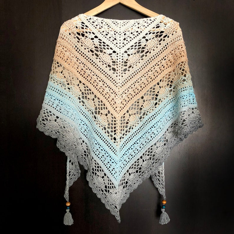 Crochet shawl pattern