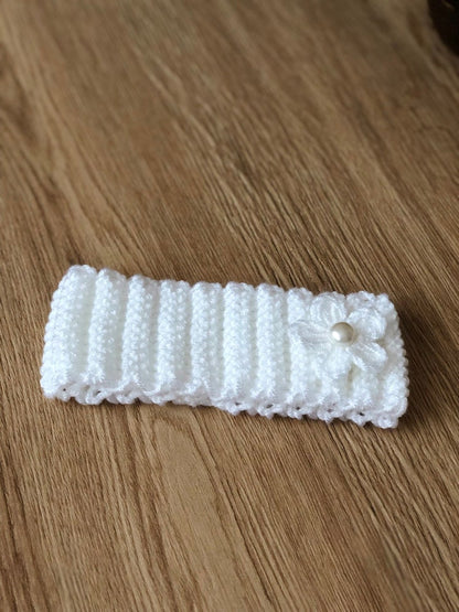 Newborn Knit Slippers and Headband Pattern