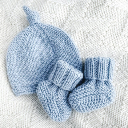 Top Knot Baby Beanie Knitting Pattern