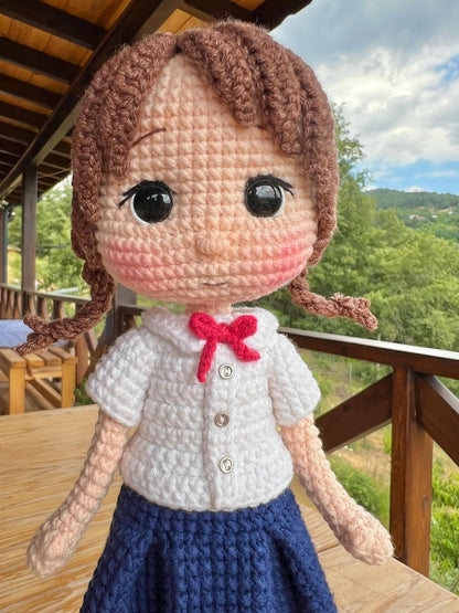 Graduation Dolls Crochet Pattern