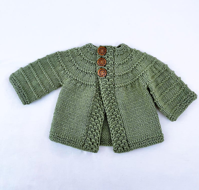 IN THE ROUND sleeves Baby Cardigan Knitting Pattern