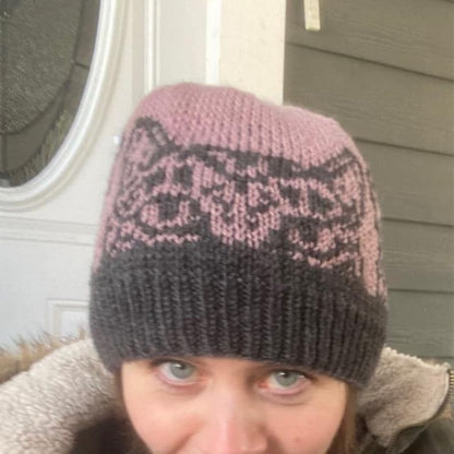 The Stare - Hat knitting Pattern