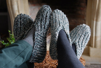 Quick Comfy Slippers (PDF Knitting Pattern)