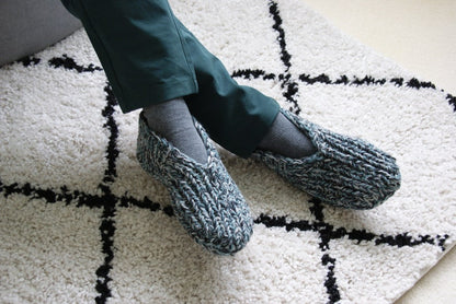 Quick Comfy Slippers (PDF Knitting Pattern)
