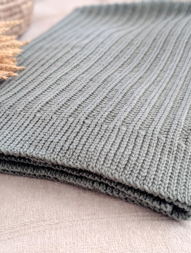 Knit-Look Throw Textured Crochet Blanket Pattern