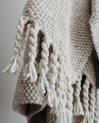 Chunky Blanket with Fringe Knitting Pattern