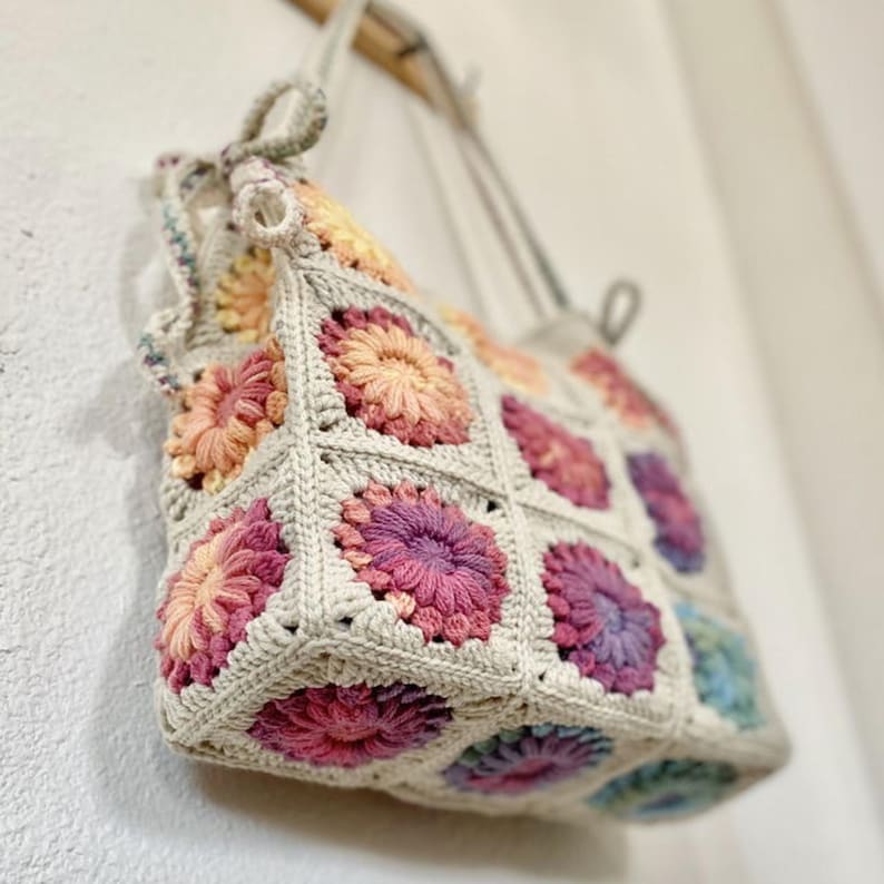 Sunburst Granny Boho Tote Bag Crochet Pattern