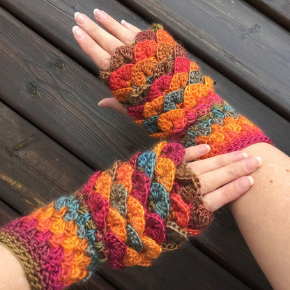 Dragon Scale Gloves Crochet Pattern