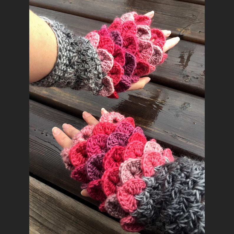 Dragon Scale Gloves Crochet Pattern