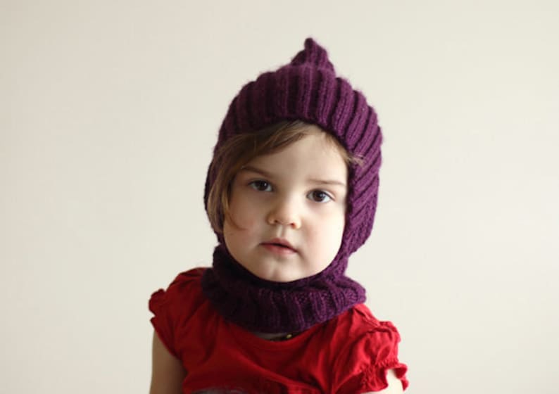 Pixie elf hat hooded scarf knitting pattern