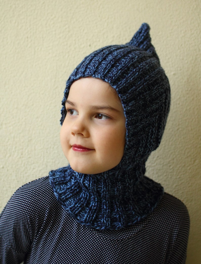 Pixie elf hat hooded scarf knitting pattern