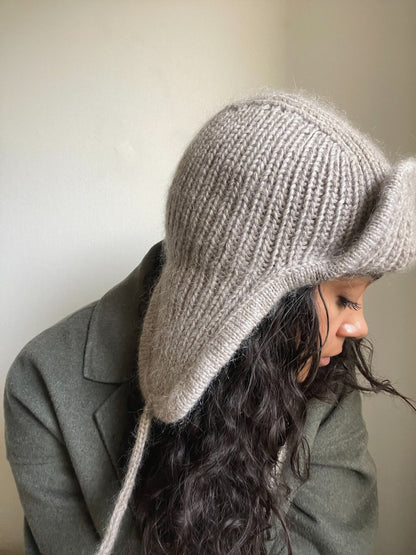 The Basset Hat knitting pattern