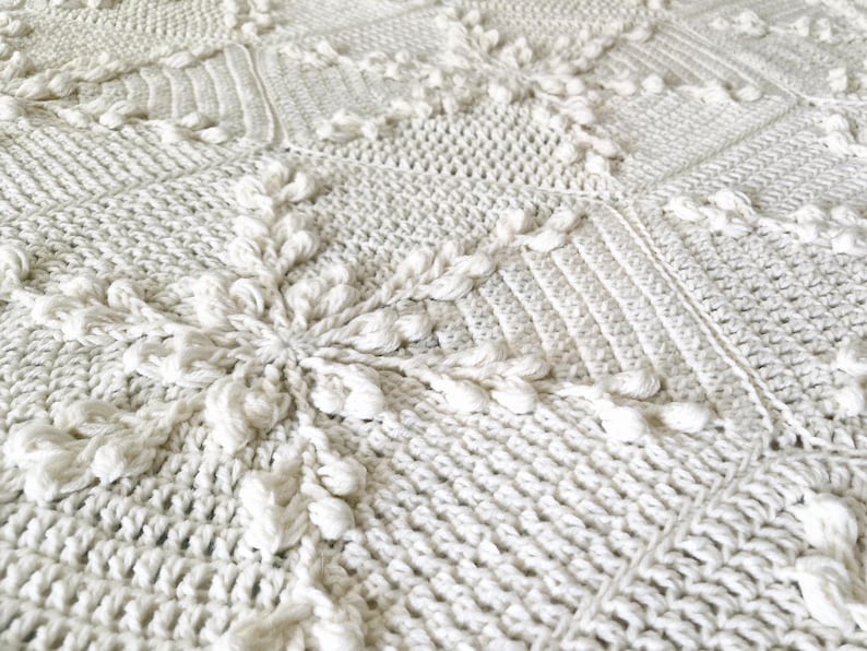 Holiday Crochet Blanket Pattern