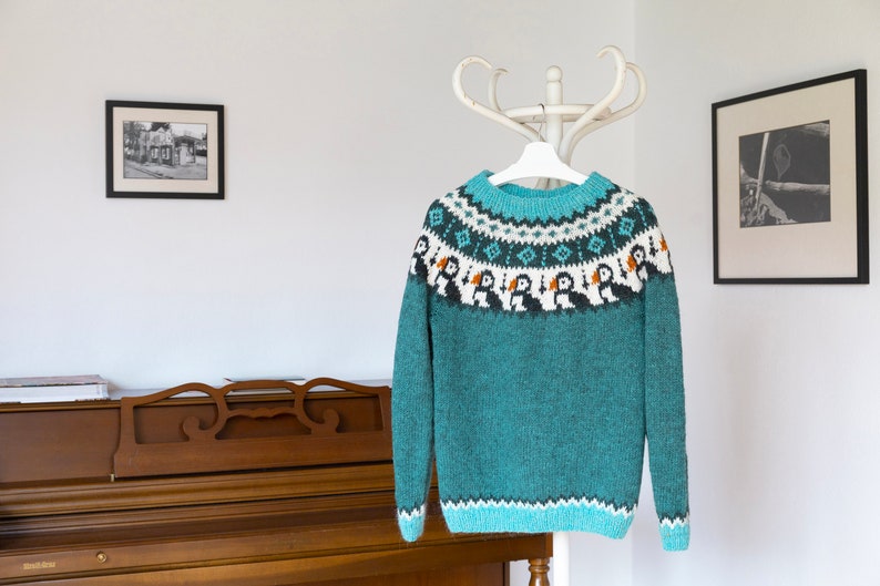 Puffin Birds Icelandic Lopapeysa Sweater Knitting Pattern