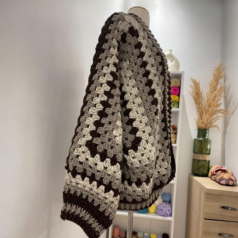 Hexagon Granny Square Cardigan Crochet Pattern