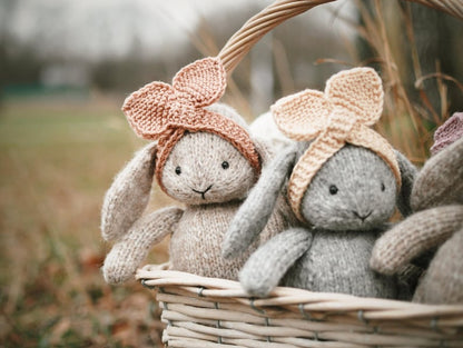 Lulu the Littile Bunny Knitting Pattern