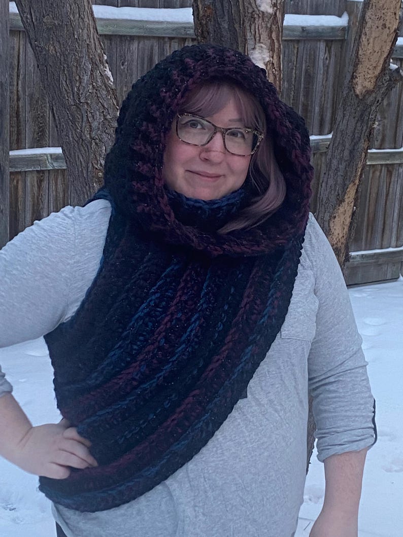 Tawarwaith Hooded Vest crochet pattern