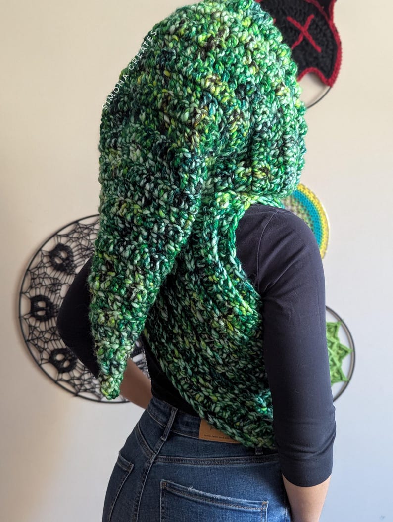 Tawarwaith Hooded Vest crochet pattern