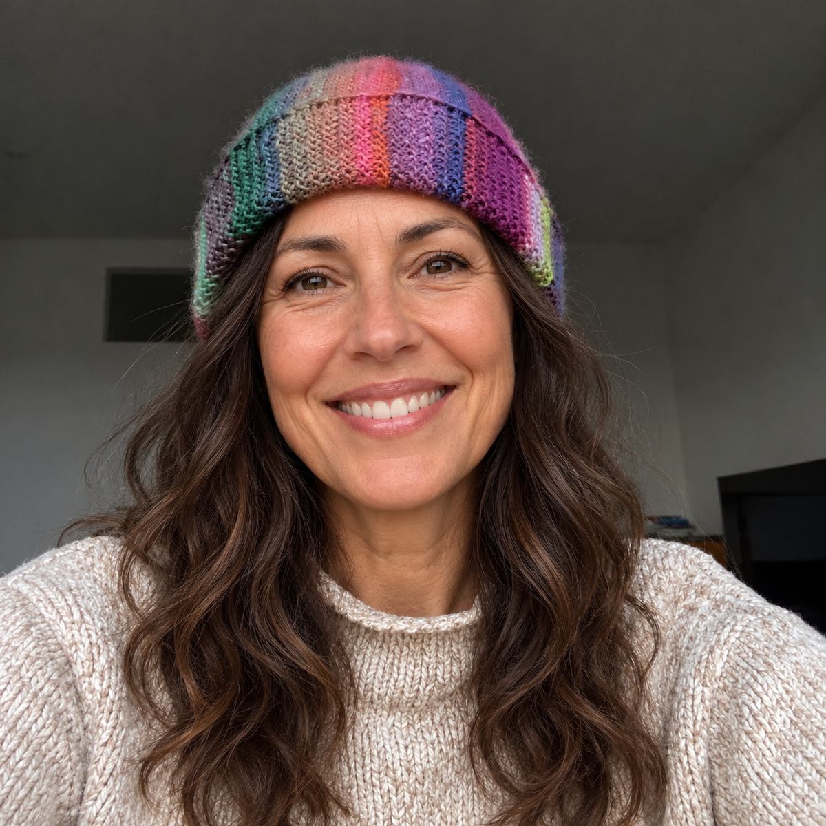 The Feelgood Beanie beginner-friendly knitting pattern