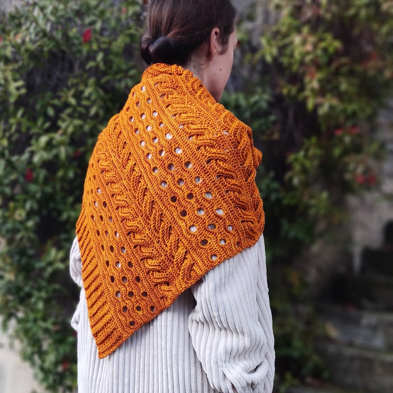 Caramella Shawl Crochet Pattern