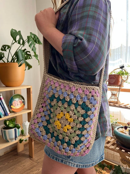 crochet Granny Square Crossbody Bag