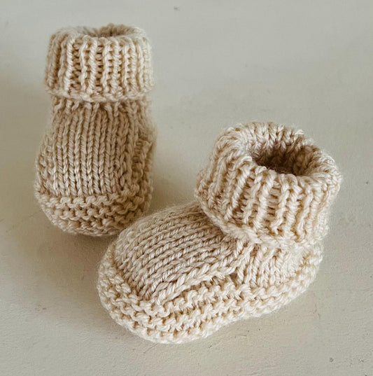 Newborn Knitting Baby Booties Pattern