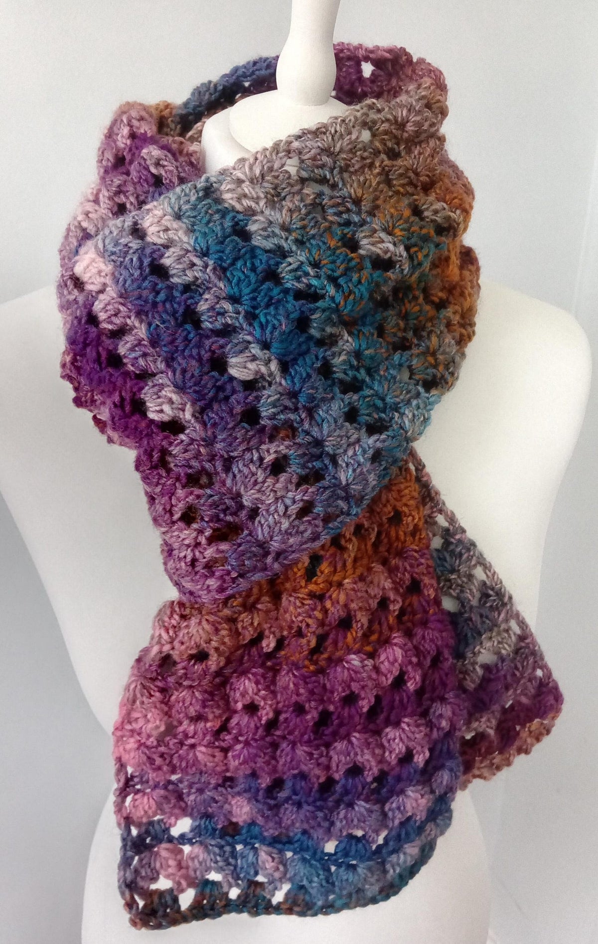 Easy Crochet Scarf Pattern