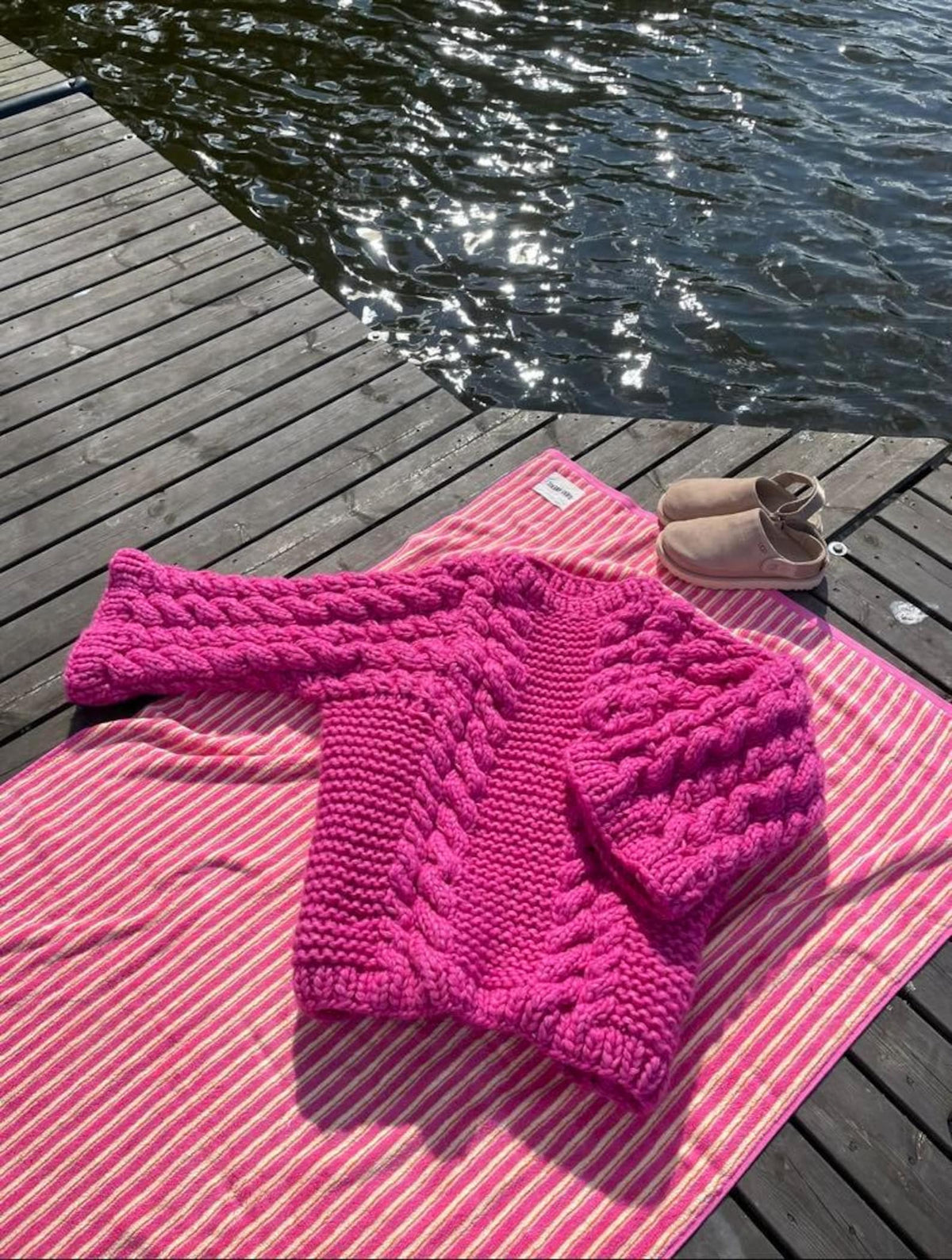 Ludde cable knit sweater, sweater knitting pattern