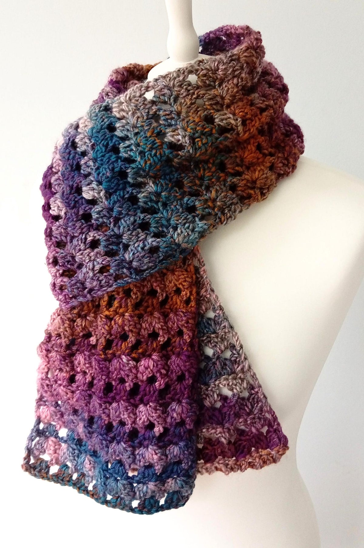 Easy Crochet Scarf Pattern