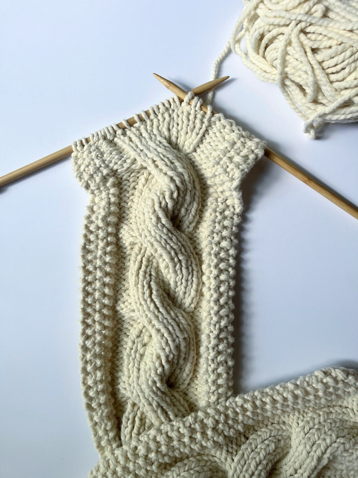 Chunky Cable Scarf Knitting Pattern