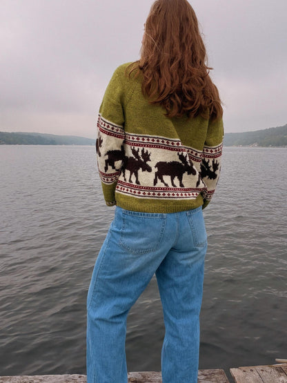 Moose Raglan KNITTING PATTERN