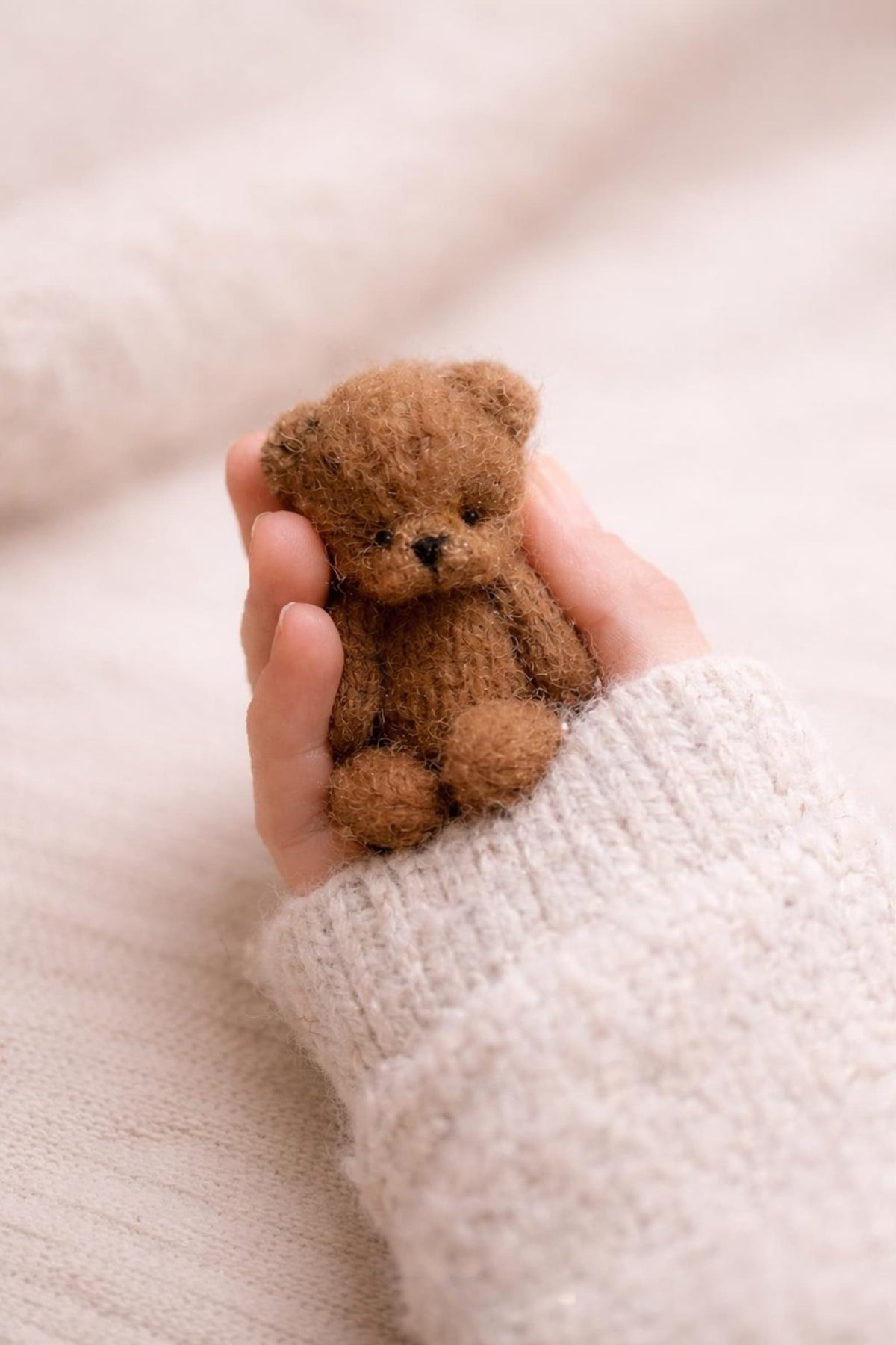 Tiny  Teddy Bear Knitting Pattern